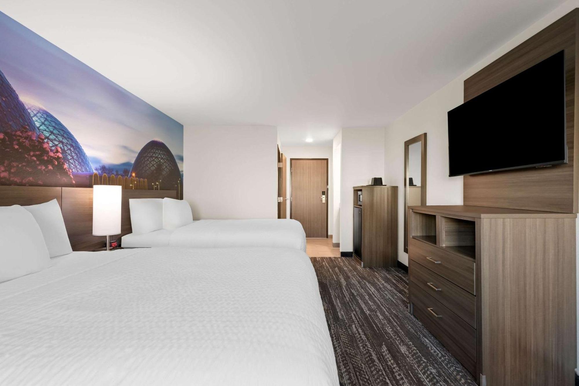 Clarion Pointe Hotel Milwaukee Luaran gambar