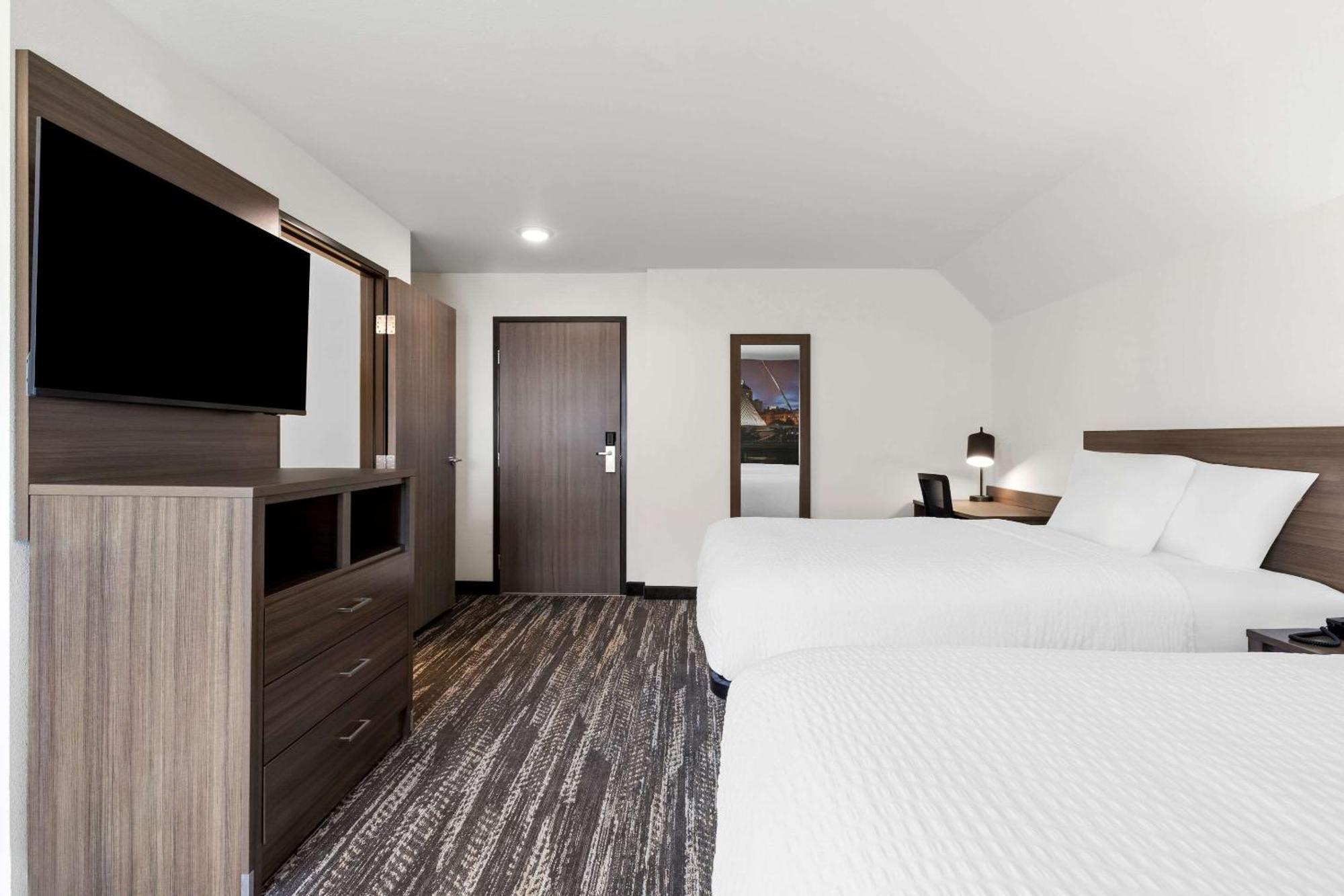 Clarion Pointe Hotel Milwaukee Luaran gambar