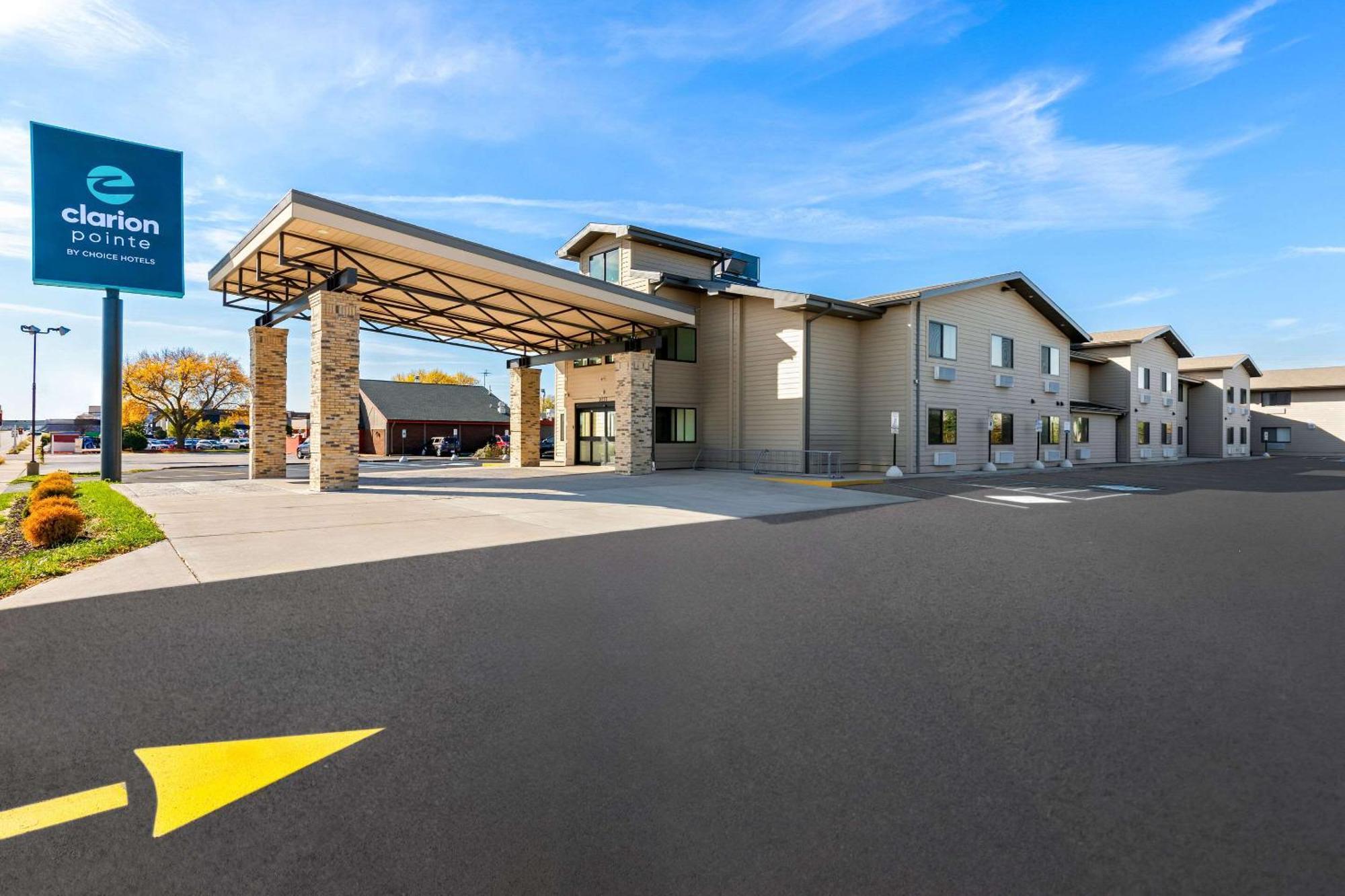 Clarion Pointe Hotel Milwaukee Luaran gambar
