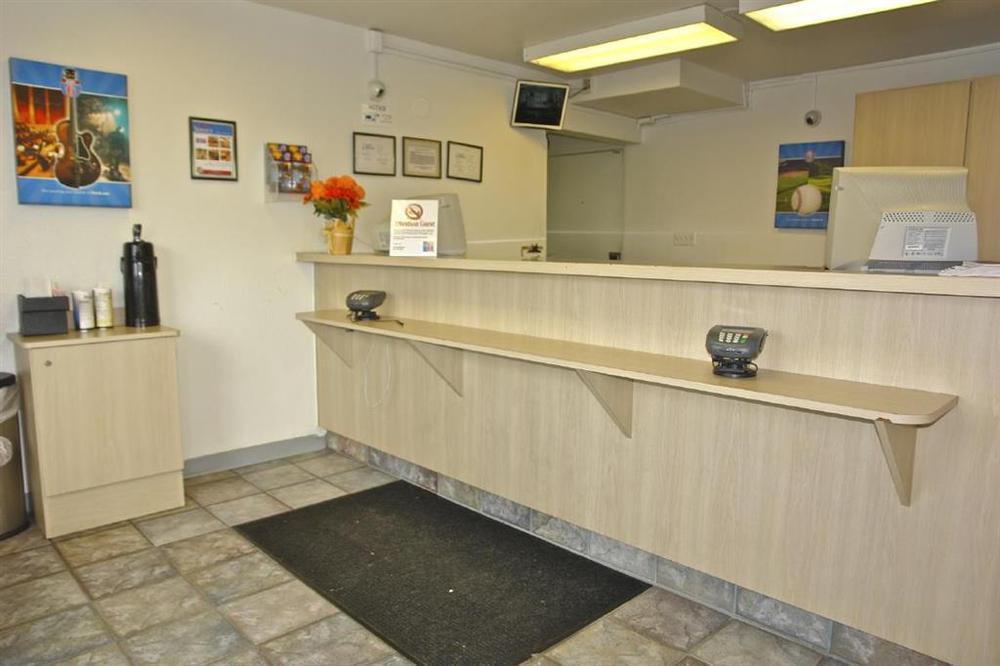 Clarion Pointe Hotel Milwaukee Dalaman gambar